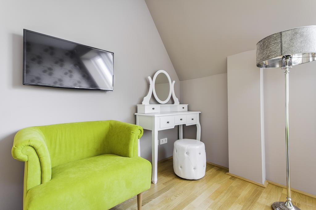 Abieshomes Serviced Apartments - Messe Prater Viena Quarto foto